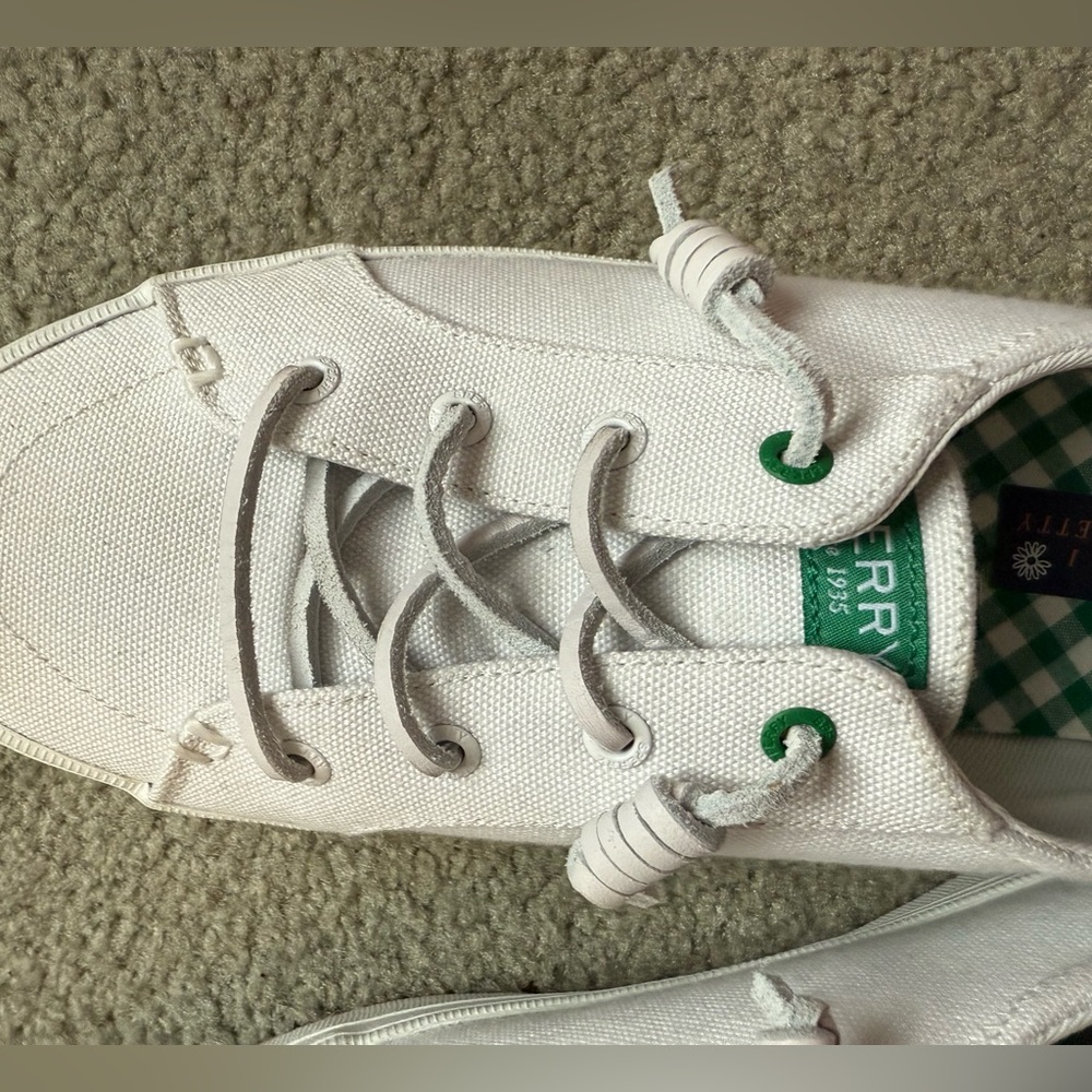 Sperry White Canvas Sneakers with Green Accents The summer I turned pretty - Picture 2 of 5